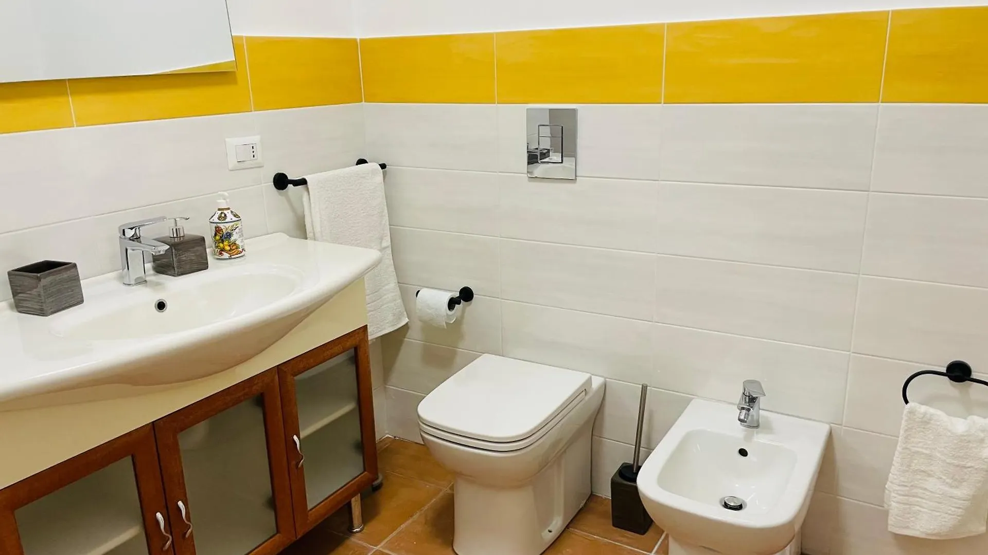 Casa Vacanza Fermata Napoli Centro Apartment
