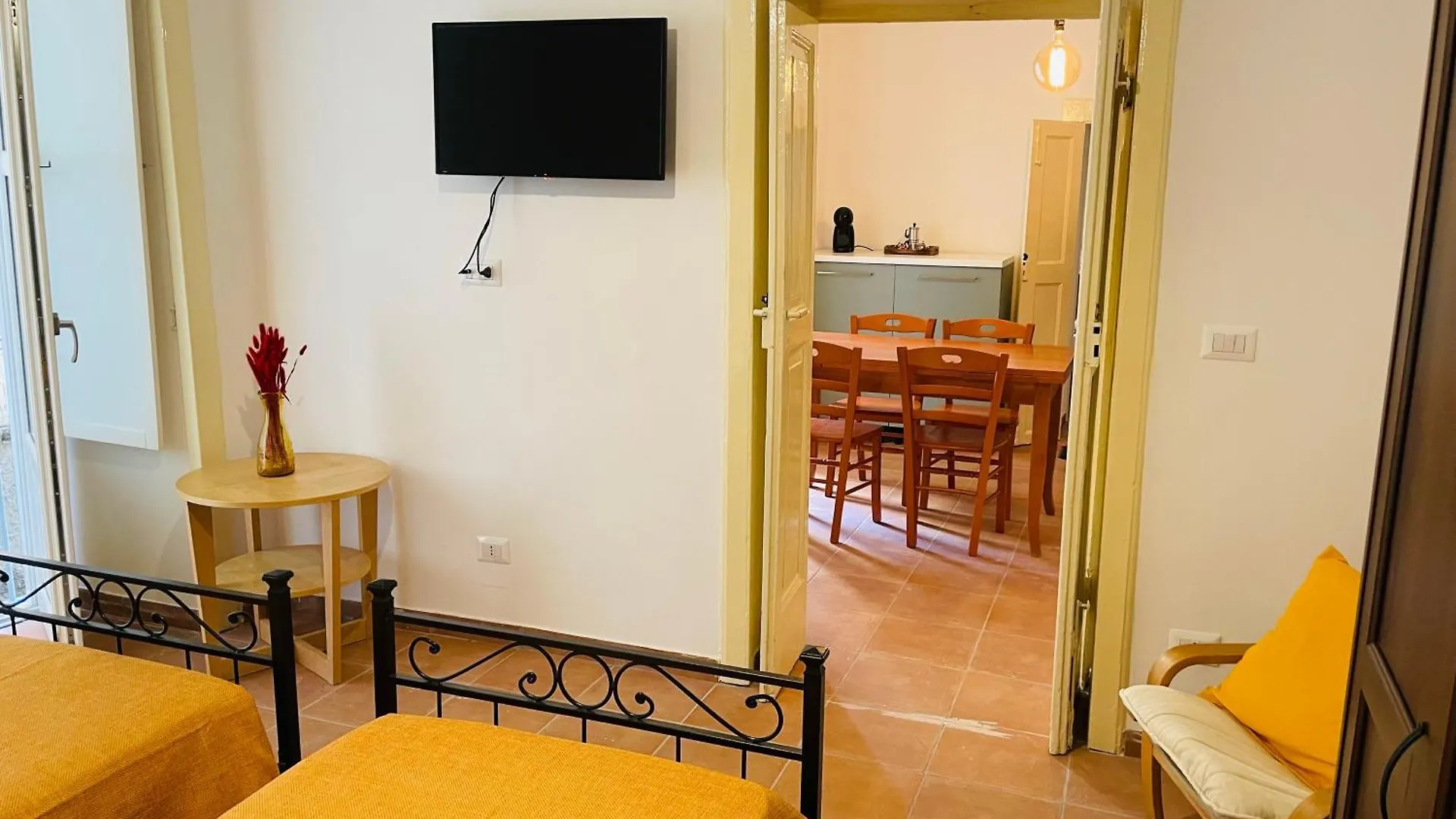 Casa Vacanza Fermata Napoli Centro 0*, Naples